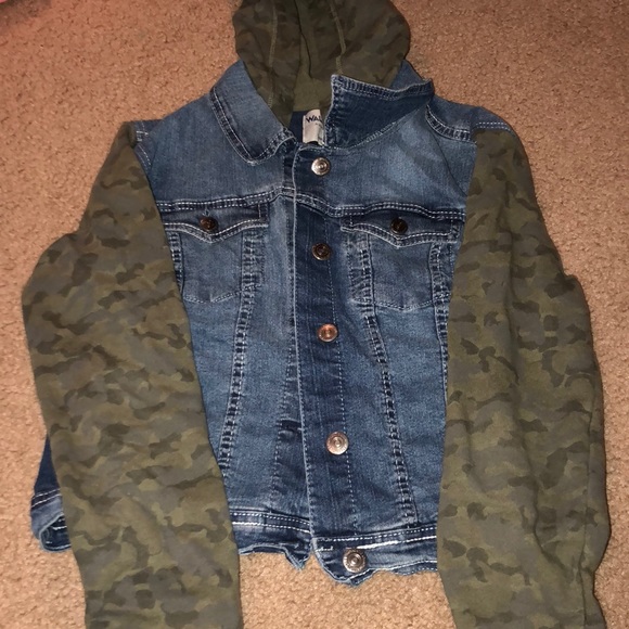 denim jacket camo sleeves